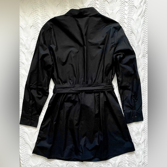 NWOT H&M Divided Women’s Black Button Down Shirt with Belt Size L - Picture 2 of 8